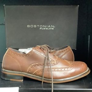 Men’s dress shoes